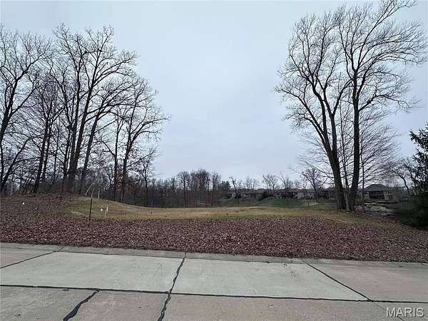 2 Acres of Residential Land for Sale in Maryville, Illinois