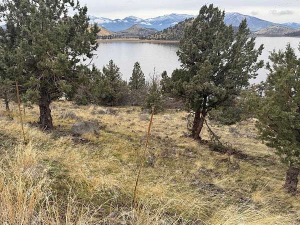0.5 Acres of Land for Sale in Weed, California