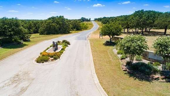 1.01 Acres of Residential Land for Sale in Bowie, Texas