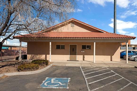 0.17 Acres of Commercial Land for Lease in Albuquerque, New Mexico