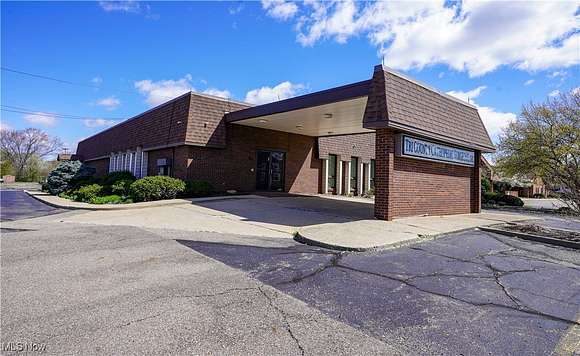 0.96 Acres of Commercial Land for Lease in Massillon, Ohio