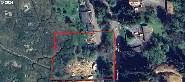 0.96 Acres of Residential Land for Sale in Bunker Hill, Oregon