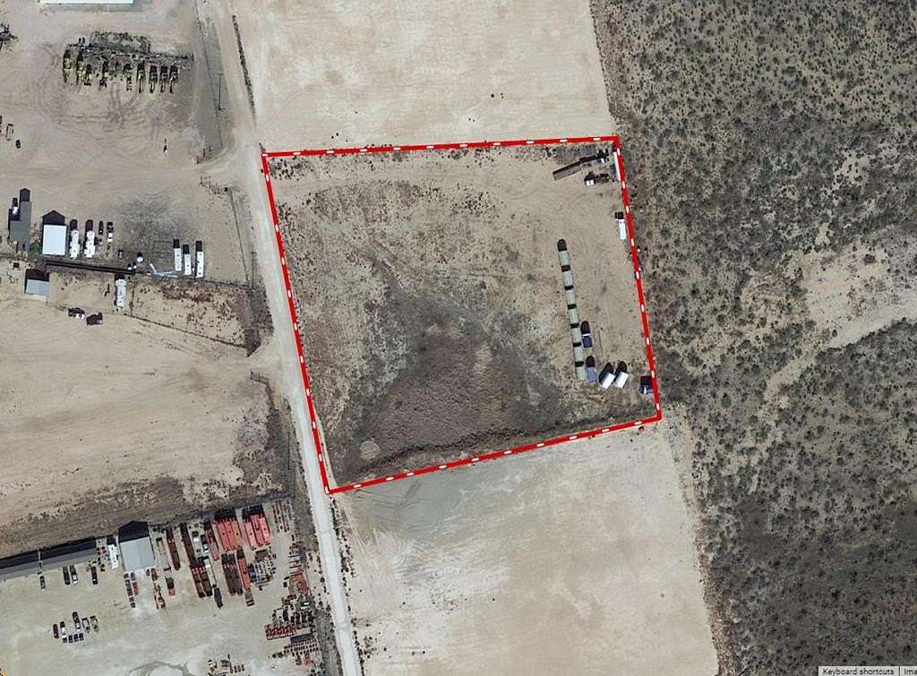 4.833 Acres of Commercial Land for Sale in Monahans, Texas