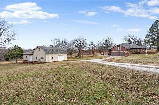 4.769 Acres of Residential Land with Home for Sale in Catoosa, Oklahoma