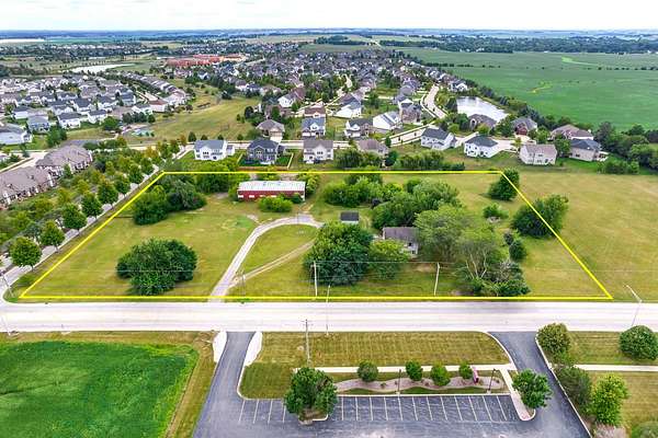 5 Acres of Residential Land for Sale in Oswego, Illinois