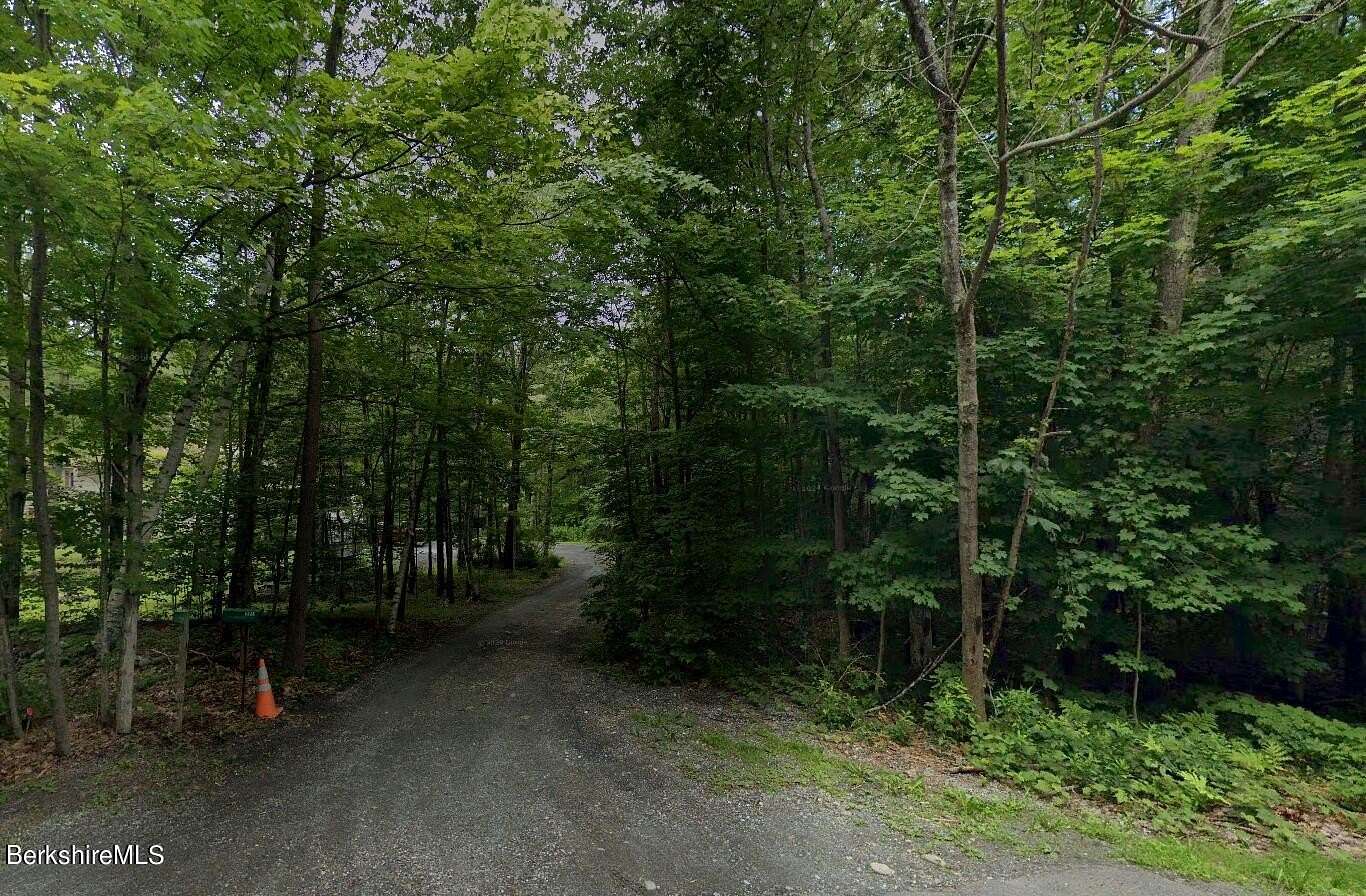 4.39 Acres of Residential Land for Sale in Lanesborough, Massachusetts