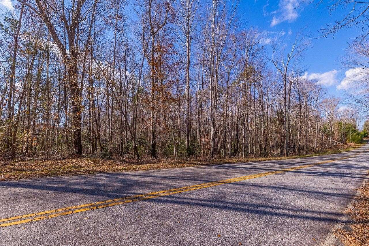 17.755 Acres of Recreational Land for Sale in Enoree, South Carolina