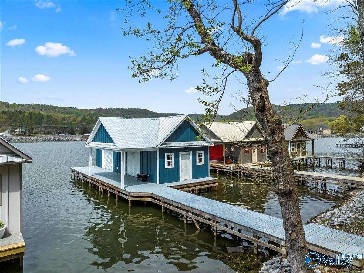 0.09 Acres of Land for Sale in Scottsboro, Alabama