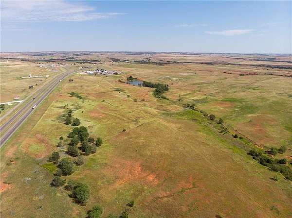 82.7 Acres of Agricultural & Residential Land for Sale in Sayre, Oklahoma