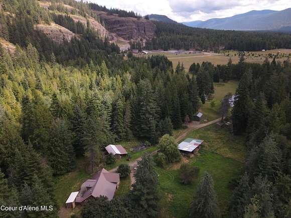 10.42 Acres of Land with Home for Sale in Clark Fork, Idaho