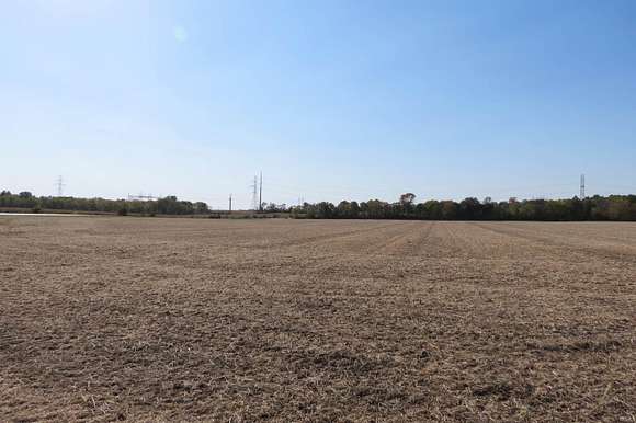 37.57 Acres of Agricultural Land for Sale in Cayuga, Indiana