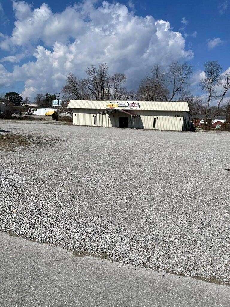 2 Acres of Improved Commercial Land for Sale in Somerset, Kentucky