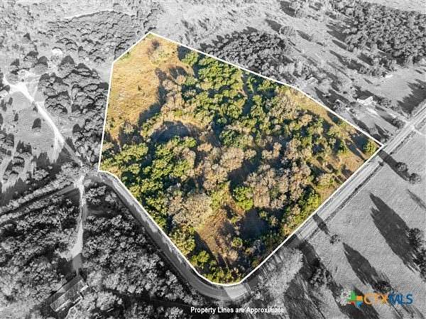 17.6 Acres of Recreational Land for Sale in Gatesville, Texas