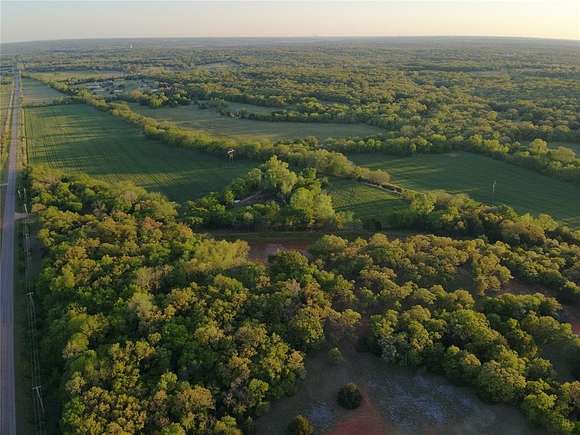 40 Acres of Agricultural Land for Sale in Arcadia, Oklahoma