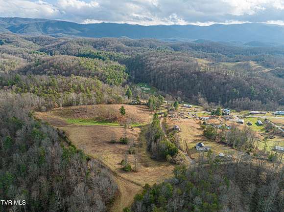 54 Acres of Recreational Land for Sale in Bristol, Tennessee