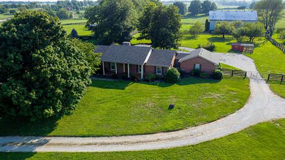 5.21 Acres of Residential Land with Home for Sale in Versailles, Kentucky