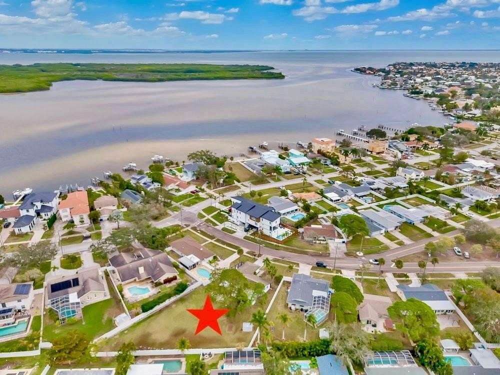 0.45 Acres of Residential Land for Sale in St. Petersburg, Florida