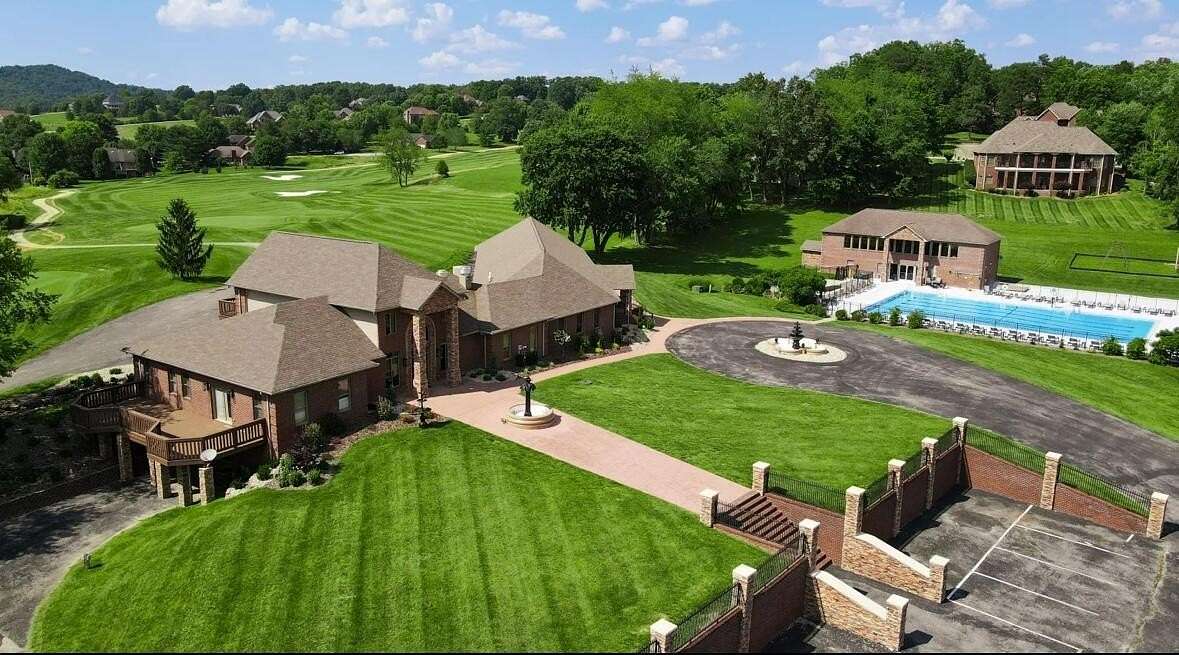 1.32 Acres of Residential Land for Sale in London, Kentucky