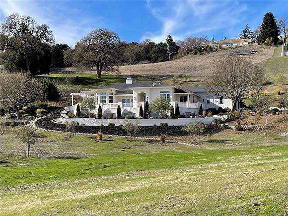 3.45 Acres of Residential Land with Home for Lease in Atascadero, California