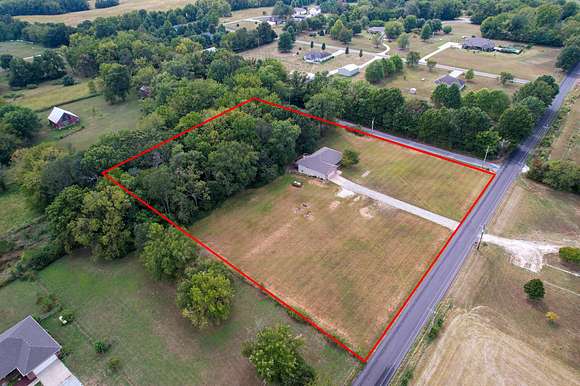 3 Acres of Residential Land with Home for Sale in Billings, Missouri