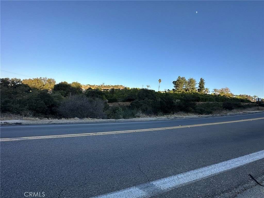 1.28 Acres of Land for Sale in Valley Center, California