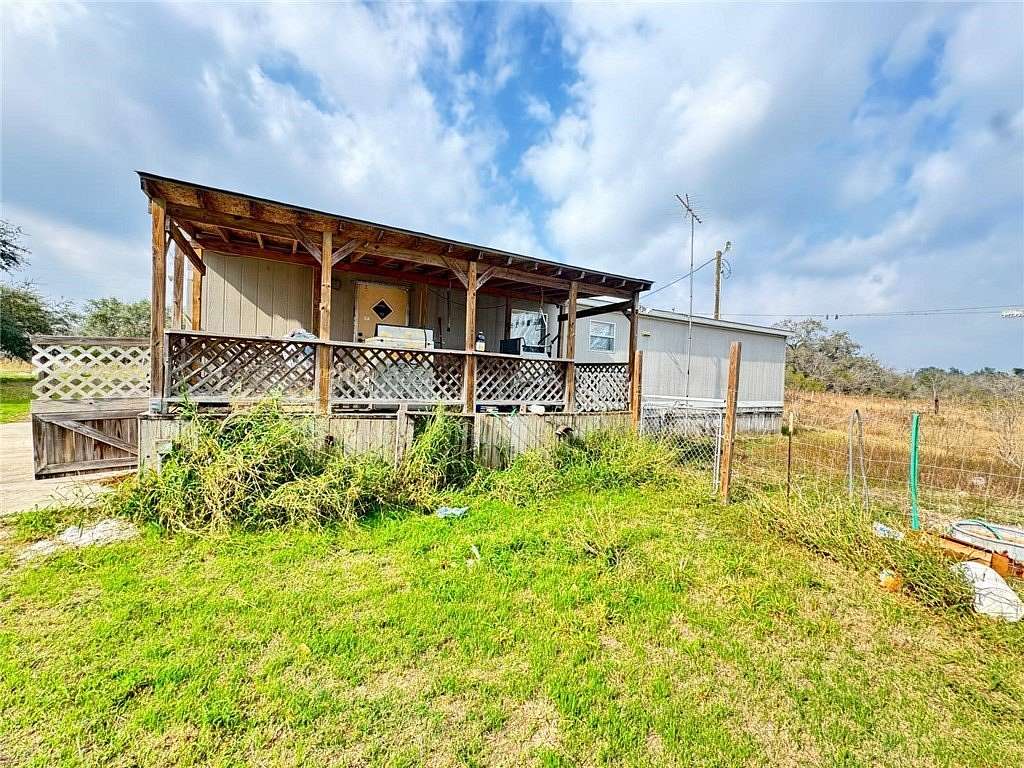 4.71 Acres of Residential Land with Home for Sale in Beeville, Texas