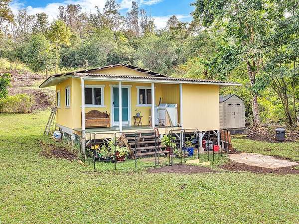 34.7 Acres of Recreational Land with Home for Sale in Captain Cook, Hawaii