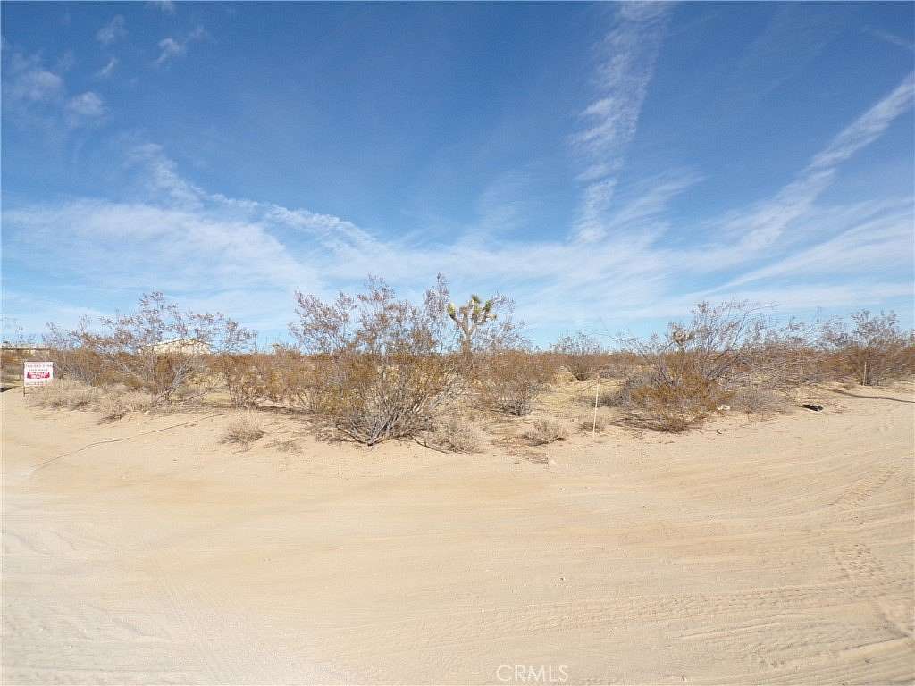 2.285 Acres of Land for Sale in Joshua Tree, California