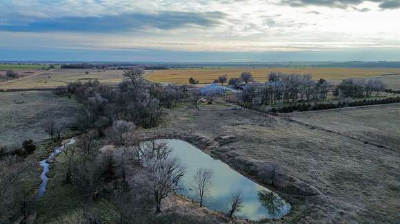 314.5 Acres of Land with Home for Sale in Harper, Kansas