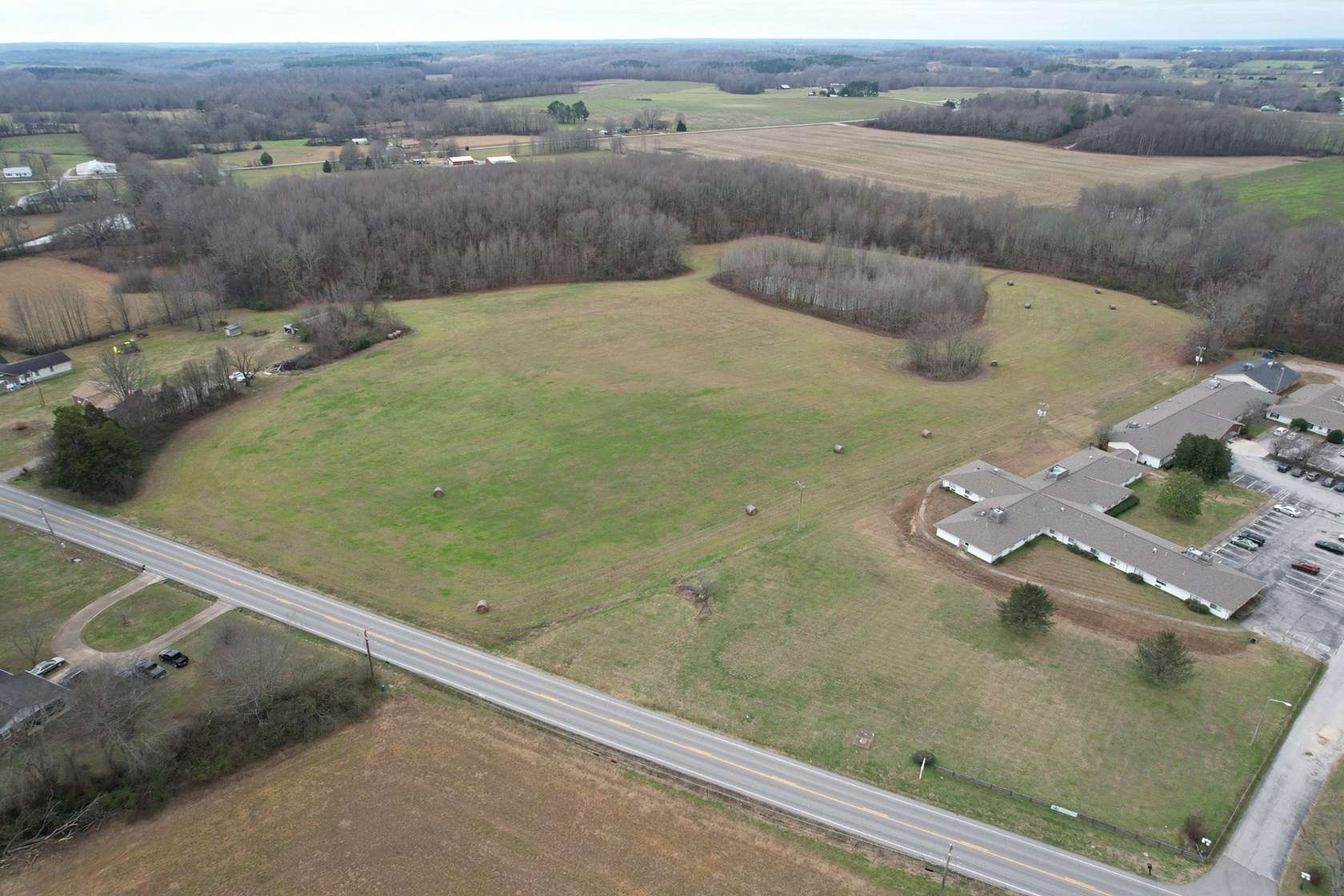 19.48 Acres of Land with Home for Sale in Lawrenceburg, Tennessee