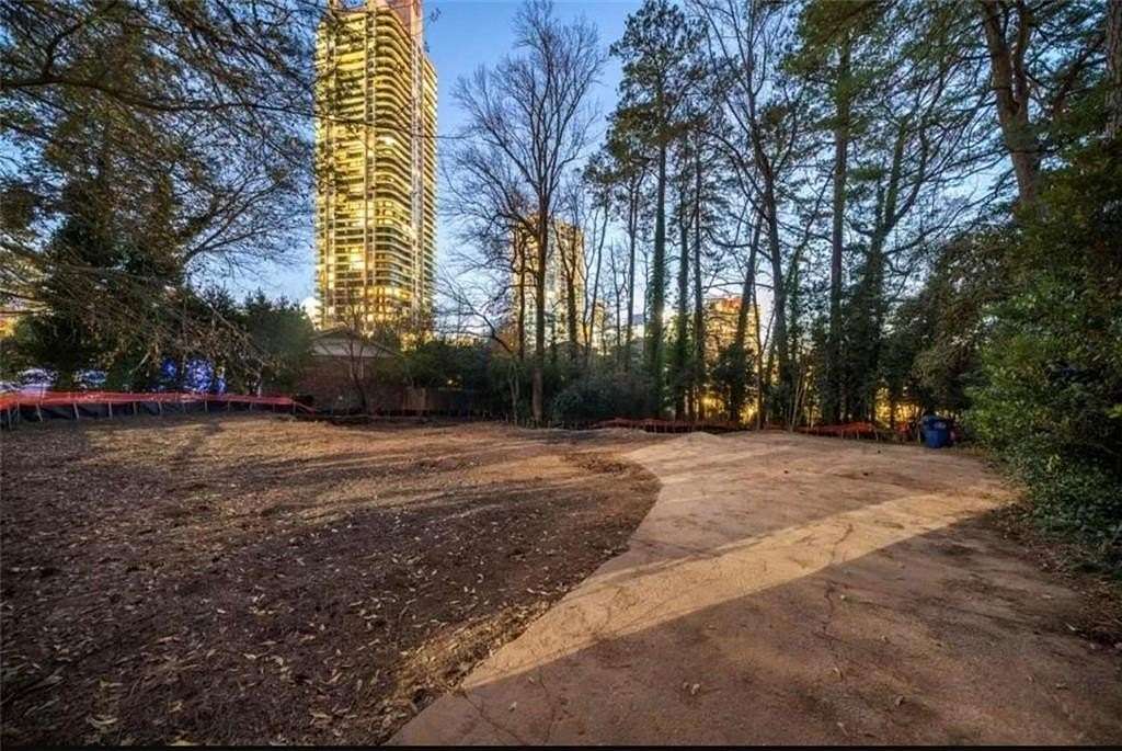 0.505 Acres of Residential Land for Sale in Atlanta, Georgia