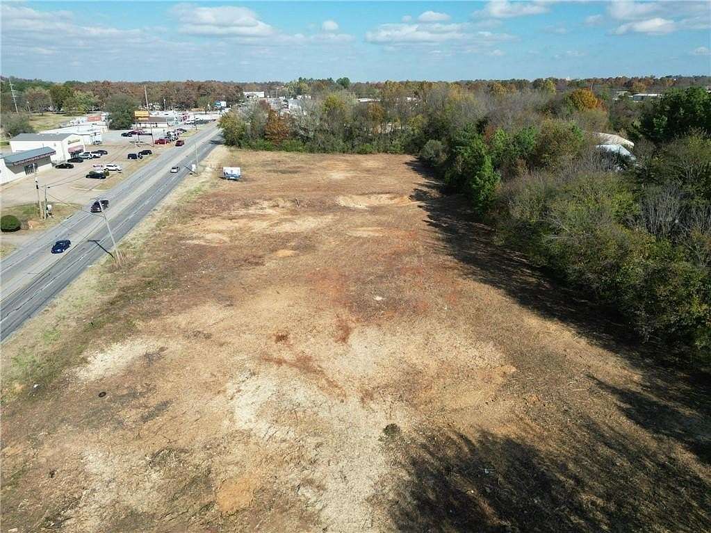 3.83 Acres of Commercial Land for Sale in Springdale, Arkansas