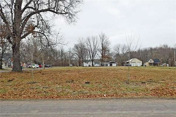 0.21 Acres of Land for Sale in East Lynne, Missouri