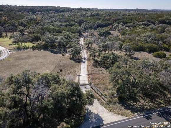 51.68 Acres of Land for Sale in Canyon Lake, Texas