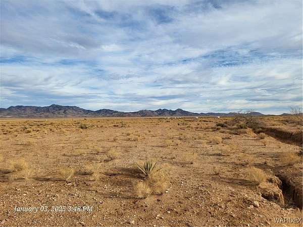 1.16 Acres of Land for Sale in Kingman, Arizona