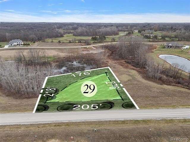 1.06 Acres of Residential Land for Sale in Oakland Charter Township, Michigan