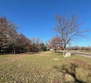 1.78 Acres of Residential Land for Sale in Streetman, Texas