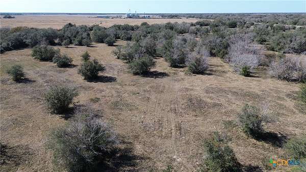 25 Acres of Mixed-Use Land for Sale in Francitas, Texas