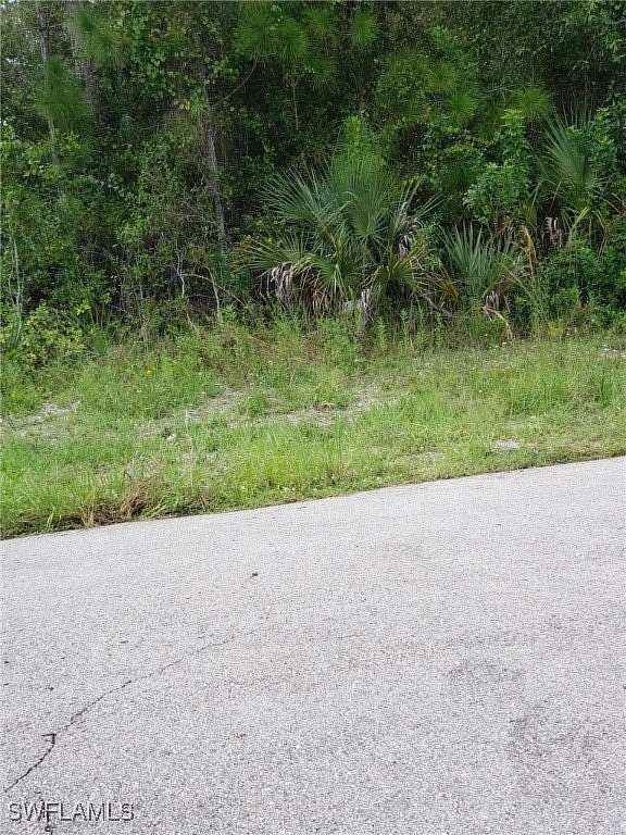 0.25 Acres of Residential Land for Sale in Lehigh Acres, Florida