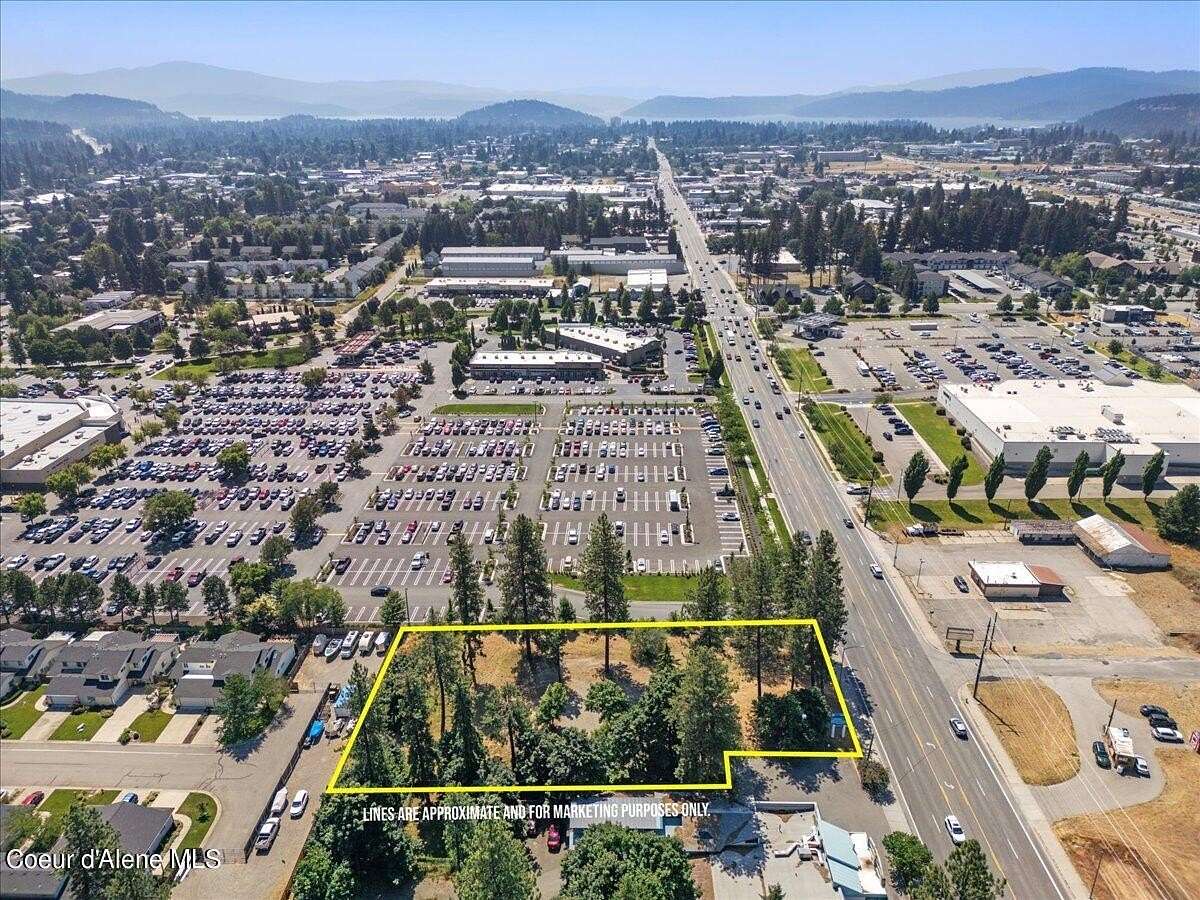 0.82 Acres of Commercial Land for Sale in Coeur d'Alene, Idaho