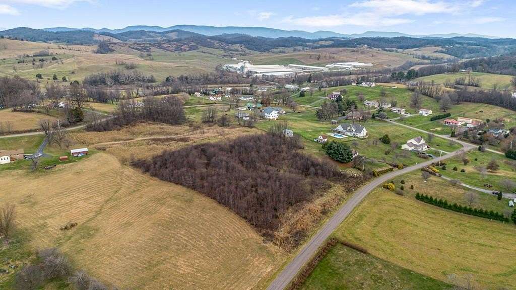 2 Acres of Residential Land for Sale in Abingdon, Virginia