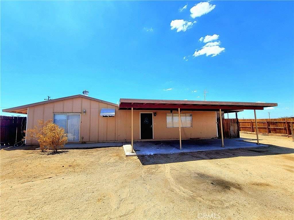 5 Acres of Residential Land with Home for Sale in Twentynine Palms, California