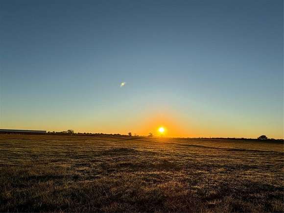 10.003 Acres of Land for Sale in Denison, Texas