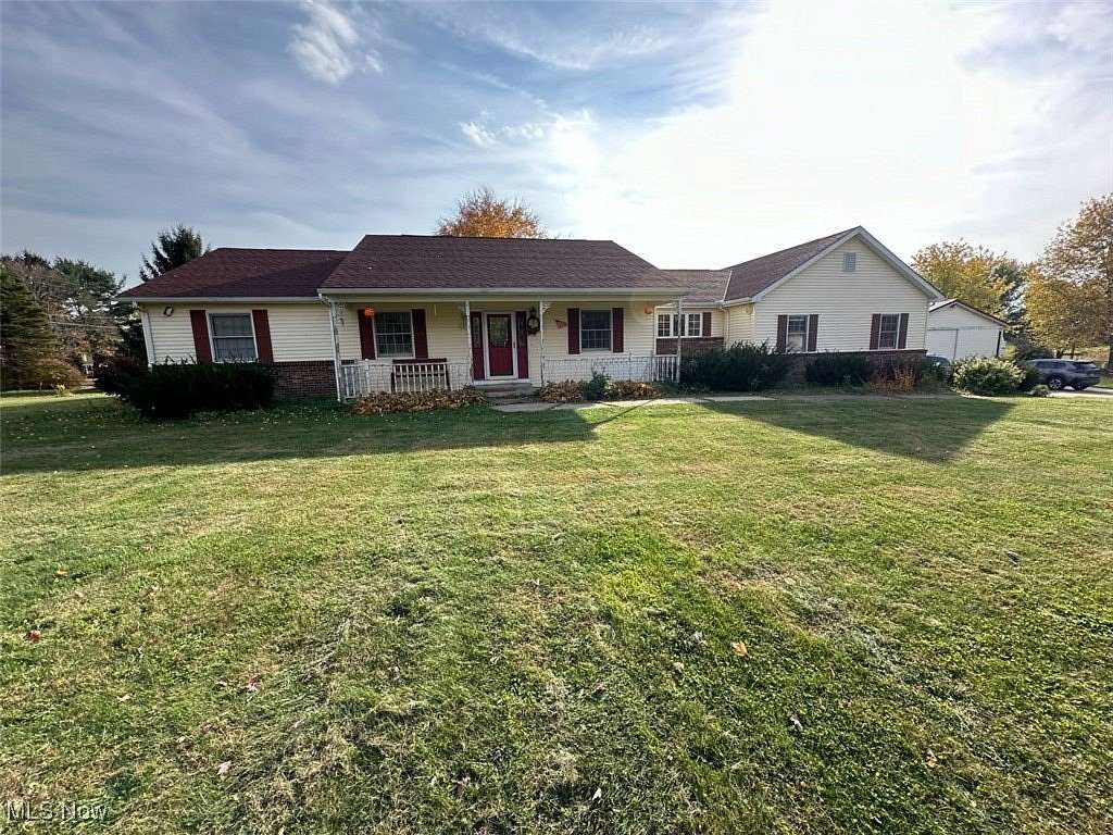 2.56 Acres of Residential Land with Home for Auction in Ravenna, Ohio