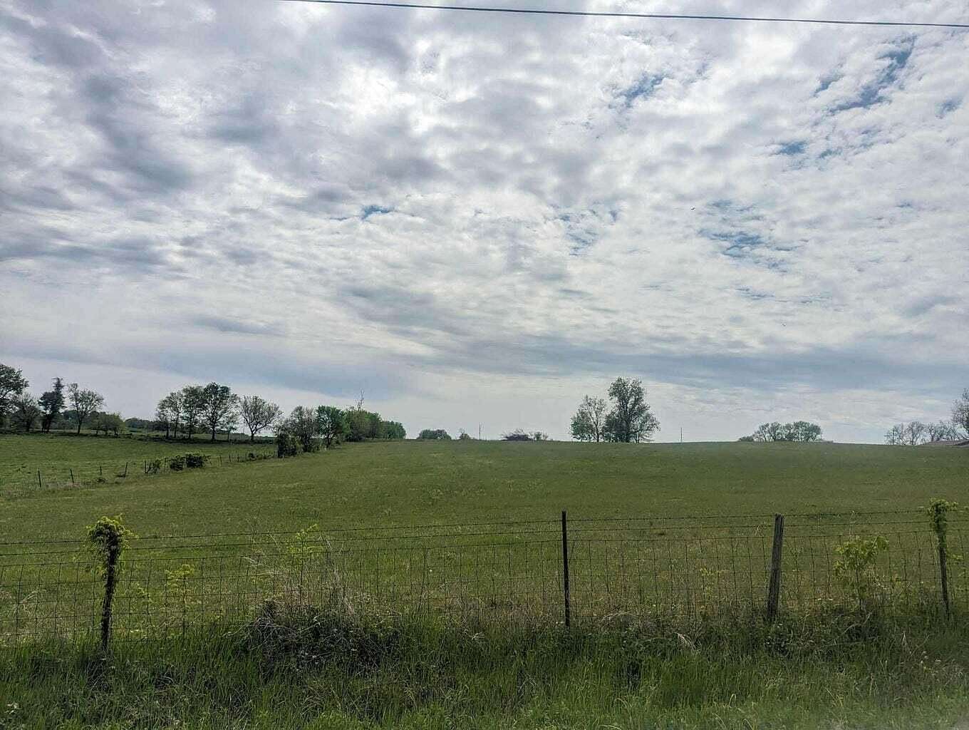 5 Acres of Land for Sale in Ash Grove, Missouri