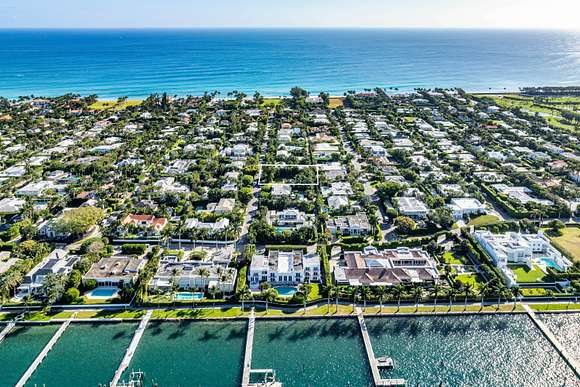 0.322 Acres of Residential Land for Sale in Palm Beach, Florida