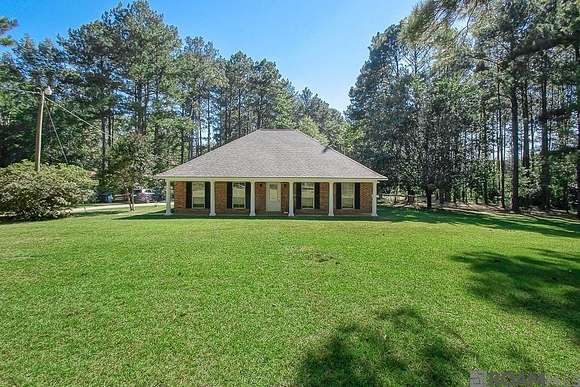 7.04 Acres of Residential Land with Home for Sale in Clinton, Louisiana