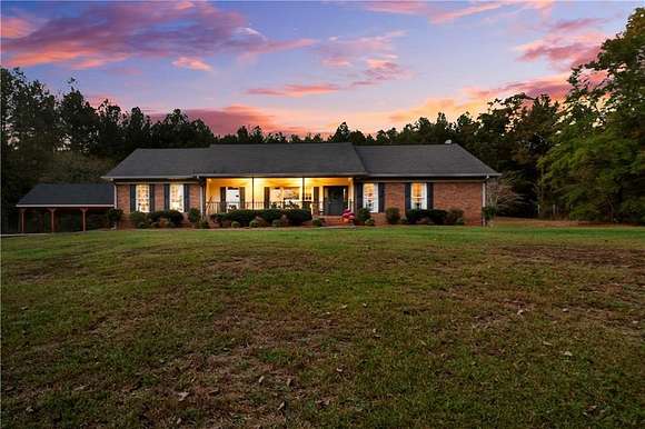 5 Acres of Residential Land with Home for Sale in Rome, Georgia