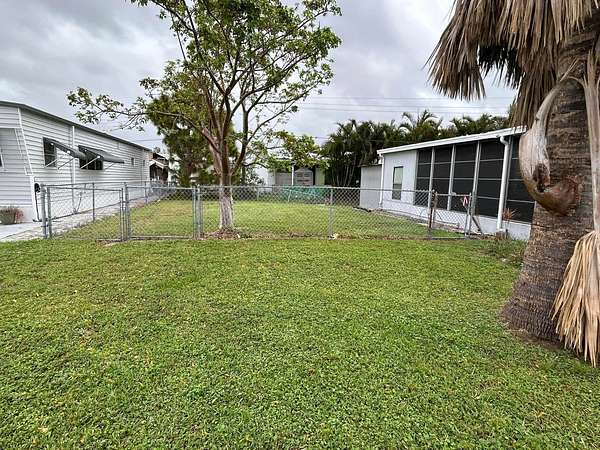 0.06 Acres of Land for Sale in Bradenton, Florida