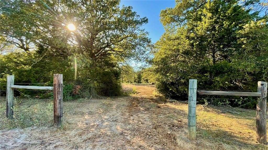 44.13 Acres of Recreational Land & Farm for Sale in Franklin, Texas